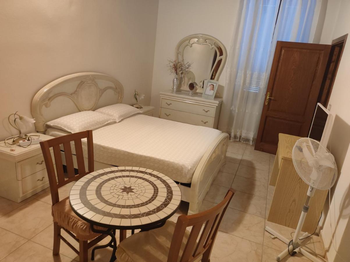 Guest House Efisio Αλγκέρο Εξωτερικό φωτογραφία