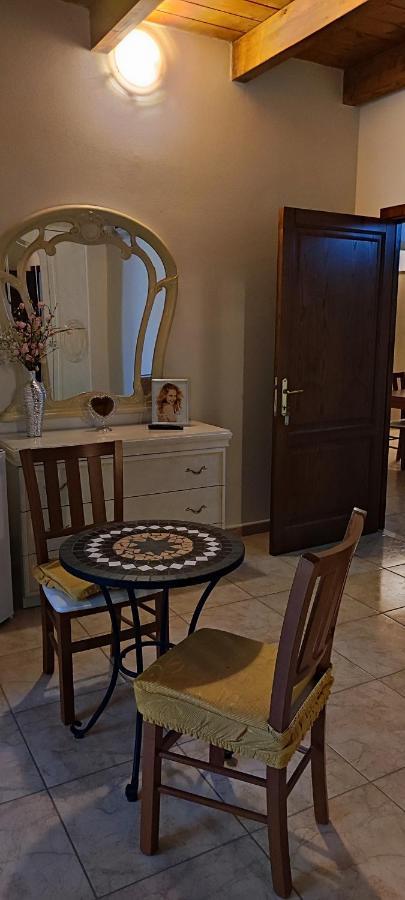 Guest House Efisio Αλγκέρο Εξωτερικό φωτογραφία